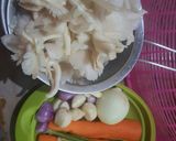 Foto langkah ke 1 dari resep Kaldu jamur homemade non msg.