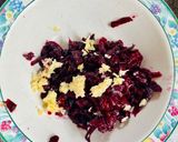 A picture of step 2 of Salad - appetizer of baked beetroot and cheese.