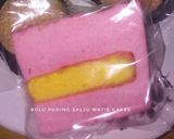 Foto langkah ke 5 dari resep Bolu puding salju strawberry.