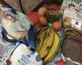 Foto langkah ke 1 dari resep Banana caramel cake.
