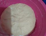 Foto langkah ke 3 dari resep Donat awet empuknya.