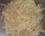 صورة لخطوة 2 من وصفة بطاطس بالبيض 🥔✨️(طريقه اقتصاديه و سهله♥️)