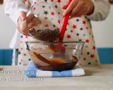 A picture of step 13 of Basic Dark Chocolate Bon Bons / Bonbon de Chocolat.