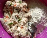 Foto langkah ke 2 dari resep Egg Roll Tahu Ayam Wortel.