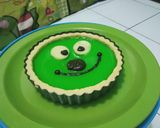 Foto langkah ke 3 dari resep Pie susu karakter kodok.