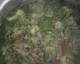 A picture of step 1 of Broccoli and Almonds Soup.