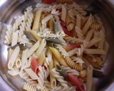 A picture of step 1 of Tricolour Pesto Pasta.