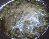A picture of step 3 of Vegetable upma.