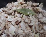 Foto del paso 2 de la receta Xampinyons amb picada i vi blanc