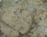 A picture of step 3 of Khoya mater paneer.
