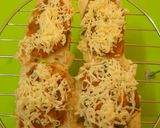 A picture of step 6 of Cheesy masala pav toasty Open pav sandwich.