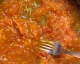 A picture of step 4 of Gamberi noodles = "one pot creamy shrimp tomato pasta" but with noodles 🇮🇹🍜🤓.