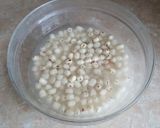 Hình bước làm 1 của món Mứt Hạt Sen