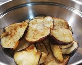 Foto del passaggio 2 della ricetta Torretta alla parmigiana con melanzane, cacioricotta e mozzarella di Bufala