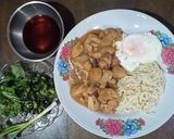 รูปขั้นตอนการทำที่ 7 ของ บะหมี่โอ๊ตหน้าไก่ไข่ดาวน้ำคีโต