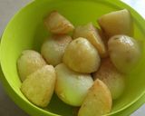 গোটা পেঁয়াজ দিয়ে ডিম কারি রেসিপির ধাপ 1 ছবি