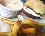 Φωτογραφία βήματος 8 της συνταγής Σπιτικό - homemade burger by me