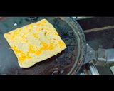 A picture of step 9 of Aloo suji toast.