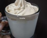 Foto langkah ke 3 dari resep DALGONA COFFE simple.