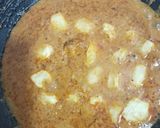 A picture of step 4 of Dum aloo.