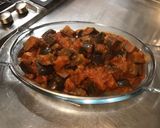 Une image de l'étape 11 de Aubergines violettes aux tomates, gingembre et paprika.