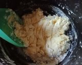 Foto langkah ke 3 dari resep Roti Goreng Empuk (no mixer, no egg, no timbangan).