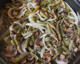 Foto del paso 4 de la receta: Nopales con champiñones