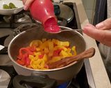 A picture of step 1 of Stir Fried Peppers aka Italian Peperonata light version.