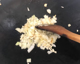 Foto langkah ke 1 dari resep Tumis buncis daging giling.