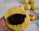 Foto langkah ke 7 dari resep Bakpao Chick Isi Coklat🐥.