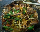Foto langkah ke 4 dari resep Tumis Klothok cabe hijau.