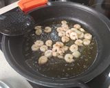Foto del paso 3 de la receta: Fideuá de sepia y gambas