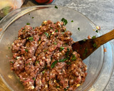 Foto del paso 1 de la receta: Albóndigas de ternera en salsita🥖🧆