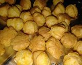 Foto langkah ke 5 dari resep Soes kering isi coklat melelehh😍.