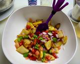 Foto del paso 2 de la receta Ensalada de patata frita y hortalizas Veggie