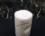 A picture of step 2 of No Fire Cooking (Banana Shake).