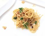 A picture of step 4 of Spaghetti Olio E Aglio With Chili Garlic.