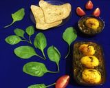 A picture of step 10 of Egg Palak Curry.