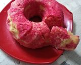 Foto langkah ke 6 dari resep Bolu kukus Simple Strawberry Tape singkong (No Mixer).