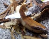 Foto del paso 1 de la receta: Licuado de banana con coco