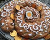 Foto del paso 10 de la receta: Casca de Reis de mazapán. Roscón de Reyes, típico de Gandía y La Safor (Valencia) 🐲