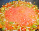 Foto del paso 4 de la receta: Pollo al chilindrón