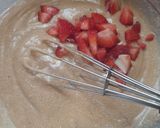 A picture of step 3 of Fresh Strawberry Muffins.