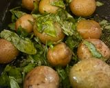 Une image de l'étape 1 de Pommes de terre et entrecôte au four.