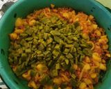 Foto del paso 9 de la receta: Taquitos de longaniza con papas y nopales