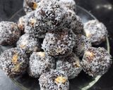 ખજૂર ના લાડુ(Khajur ladoo Recipe in Gujarati) રેસીપી સ્ટેપ5ફોટો