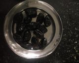 A picture of step 1 of Khajurpak with Roasted dryfruits.