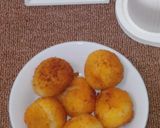 Foto langkah ke 4 dari resep Bola - Bola singkong Isi Gula Merah.