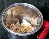 A picture of step 2 of Fresh Coconut Chutney.