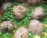 Foto del paso 13 de la receta Guisadito de albóndigas con un toque griego de hierbabuena
